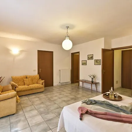 Michela 4 - Theater Apartament